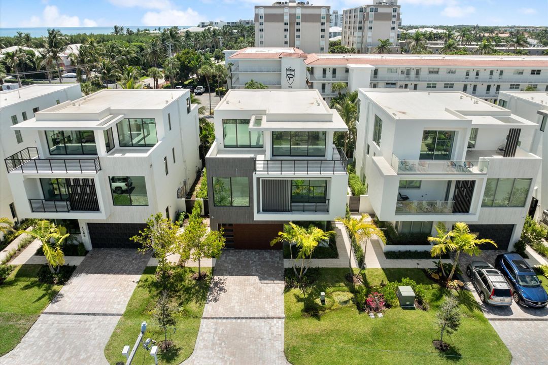 En Venta: $5,000,000 (5 camas, 4 baños, 4363 Pies cuadrados)