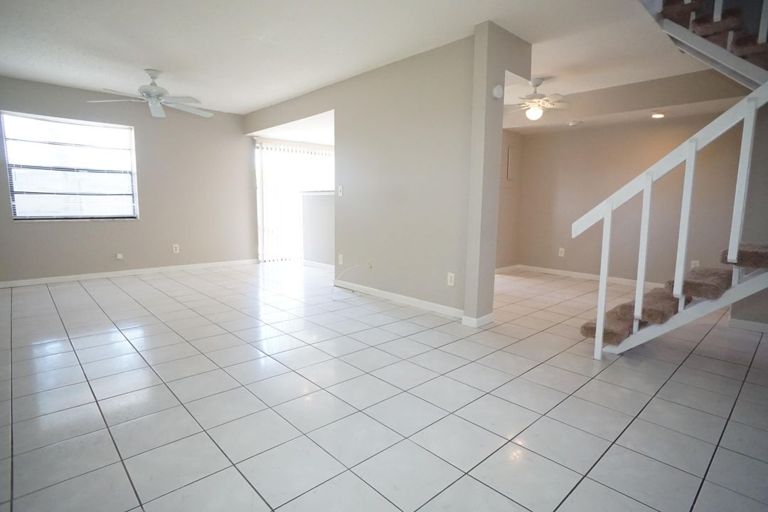 For Rent: $2,250 (3 beds, 2 baths, 1232 Square Feet)