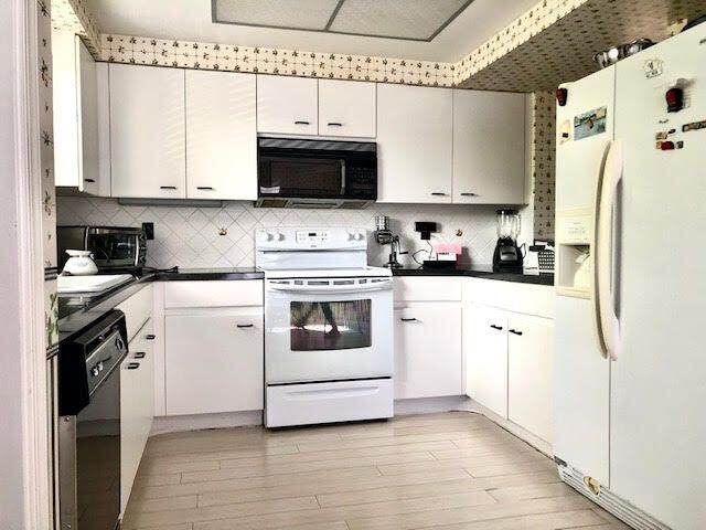 For Rent: $9,500 (2 beds, 2 baths, 1728 Square Feet)