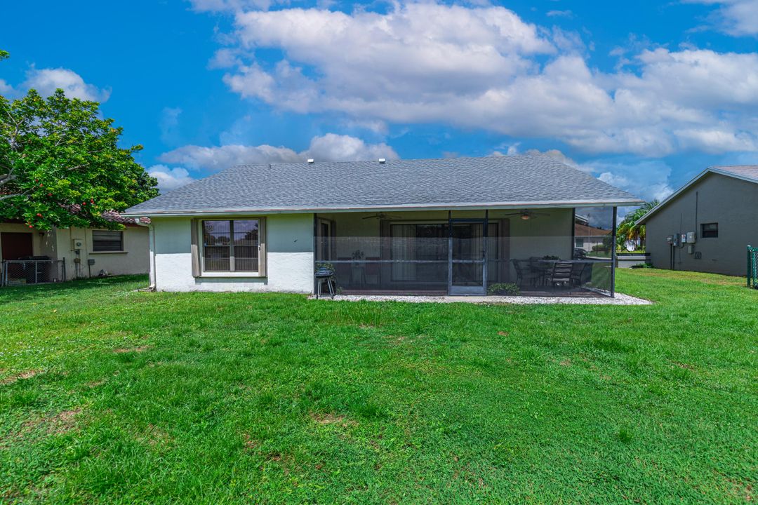 Active With Contract: $440,000 (3 beds, 2 baths, 1301 Square Feet)