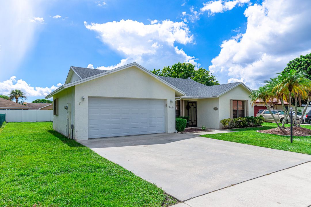 Active With Contract: $440,000 (3 beds, 2 baths, 1301 Square Feet)