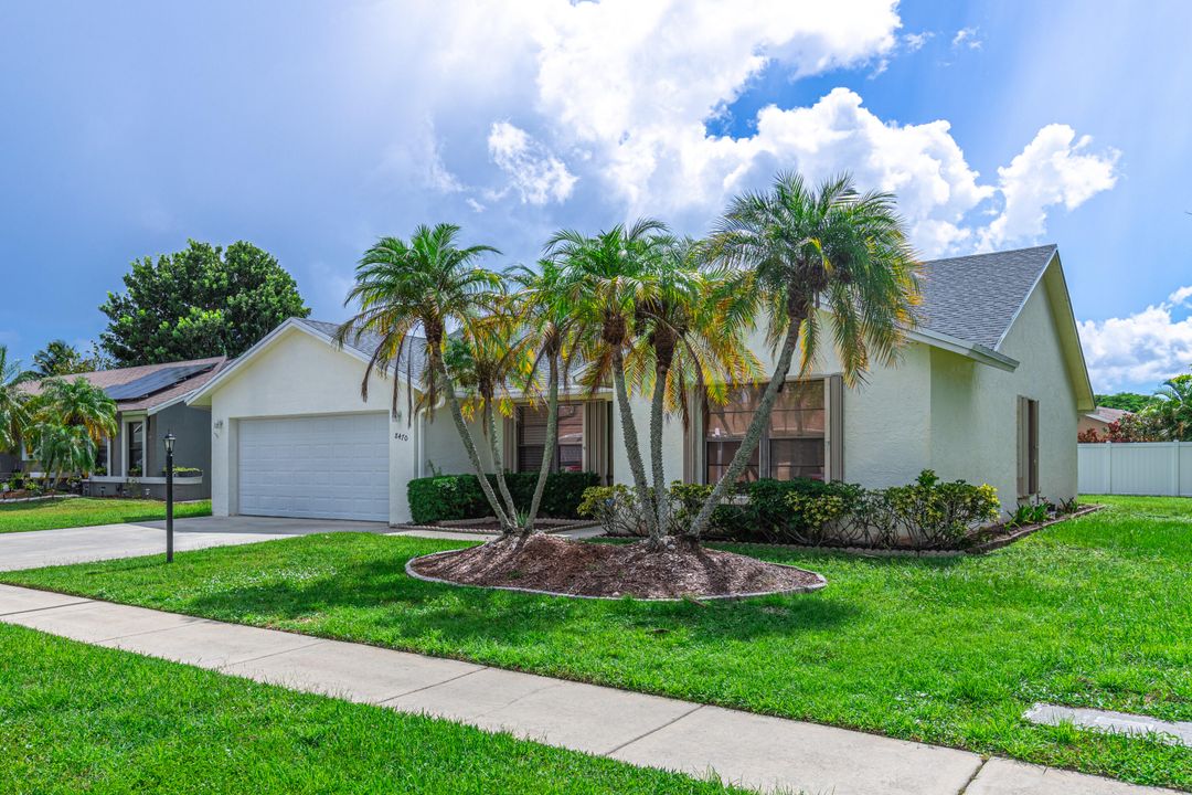 Active With Contract: $440,000 (3 beds, 2 baths, 1301 Square Feet)