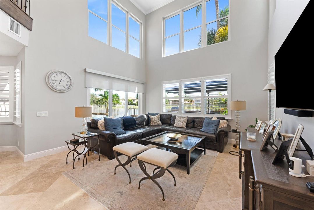 For Sale: $1,485,000 (5 beds, 4 baths, 4117 Square Feet)