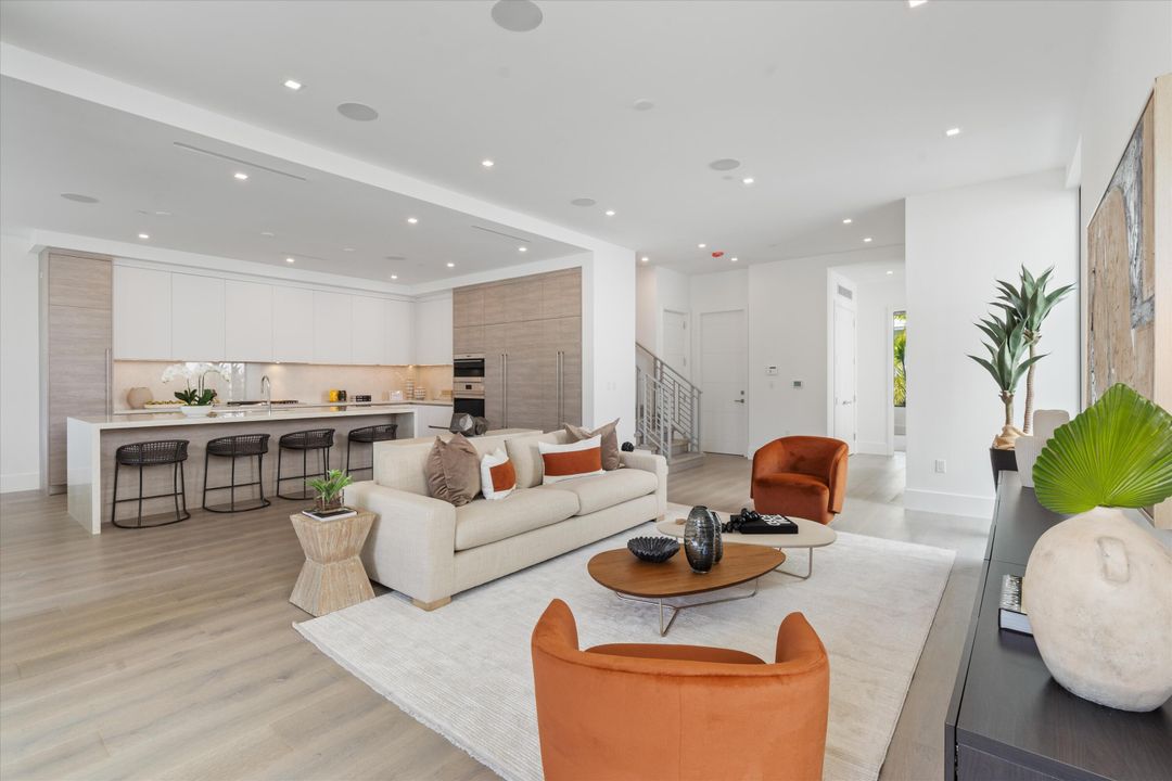 For Sale: $4,875,000 (5 beds, 4 baths, 4357 Square Feet)