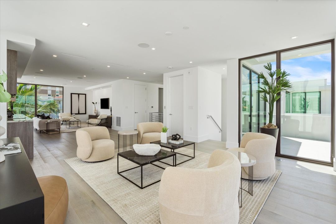 For Sale: $4,875,000 (5 beds, 4 baths, 4357 Square Feet)