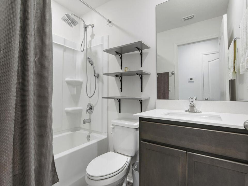 For Sale: $409,000 (2 beds, 2 baths, 1696 Square Feet)