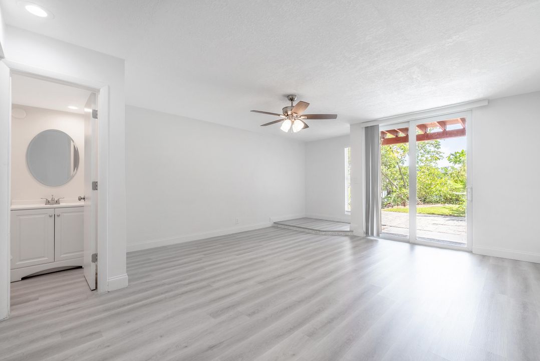 For Sale: $499,900 (2 beds, 2 baths, 1418 Square Feet)