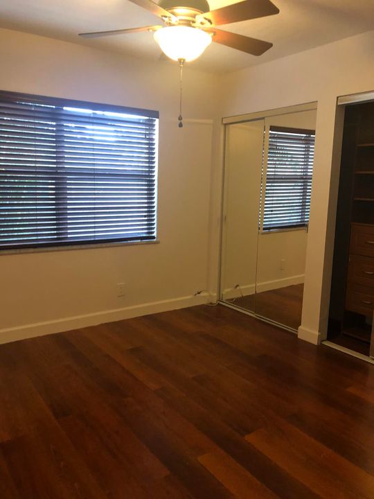 For Rent: $1,650 (1 beds, 1 baths, 750 Square Feet)