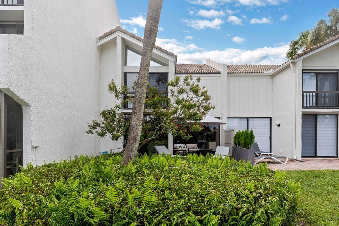 En Venta: $697,000 (3 camas, 2 baños, 1550 Pies cuadrados)