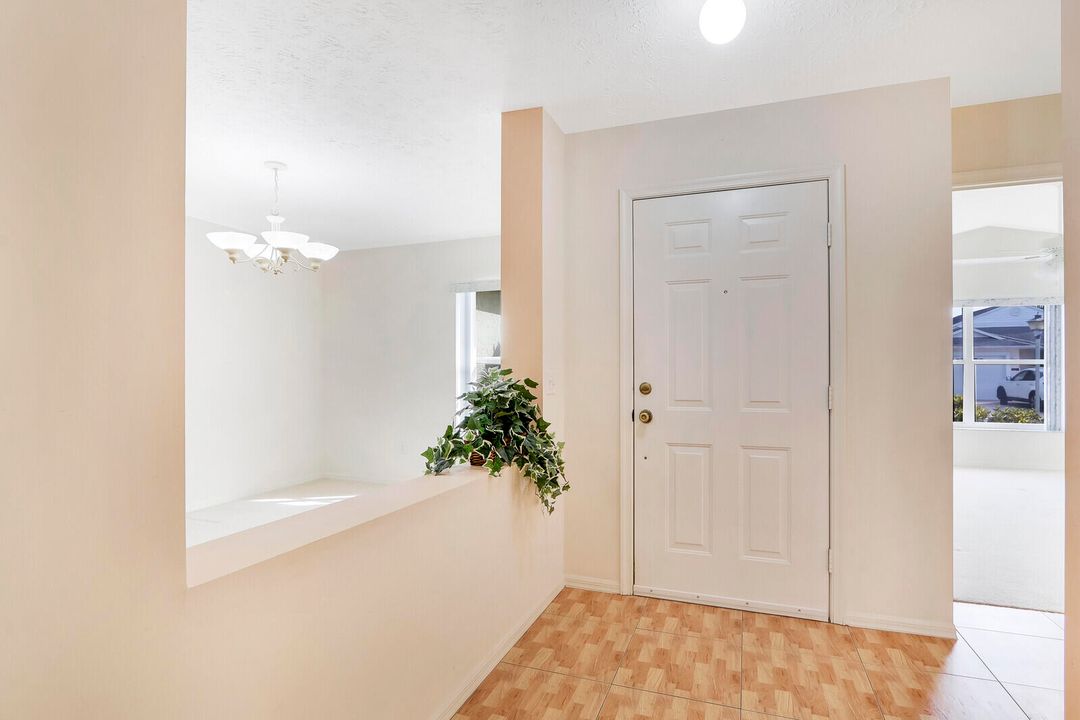 For Sale: $177,000 (2 beds, 2 baths, 1530 Square Feet)