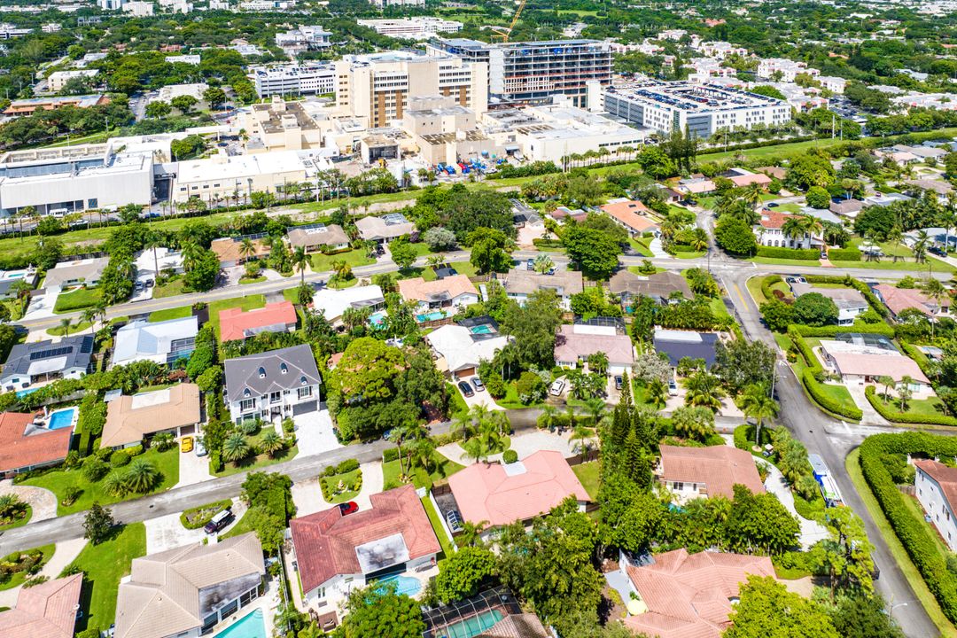 Active With Contract: $1,375,000 (3 beds, 2 baths, 2173 Square Feet)