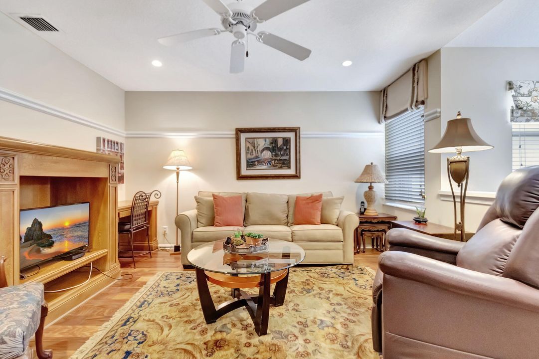 For Sale: $489,900 (3 beds, 2 baths, 1595 Square Feet)