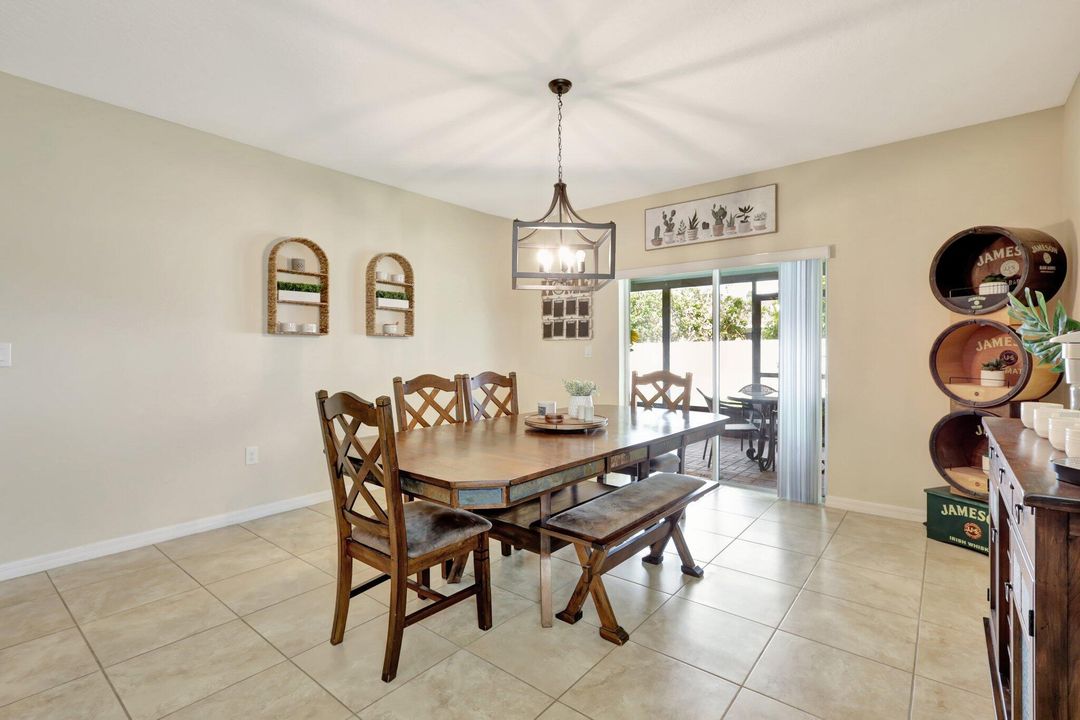 For Sale: $439,000 (4 beds, 2 baths, 1874 Square Feet)