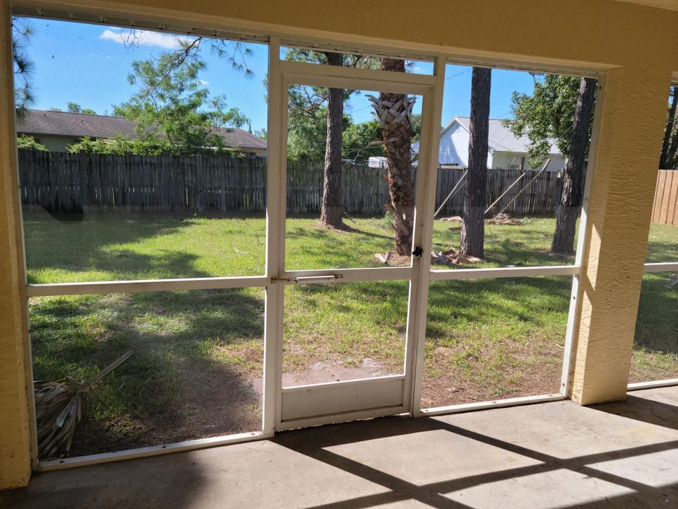 For Rent: $2,800 (3 beds, 2 baths, 1426 Square Feet)