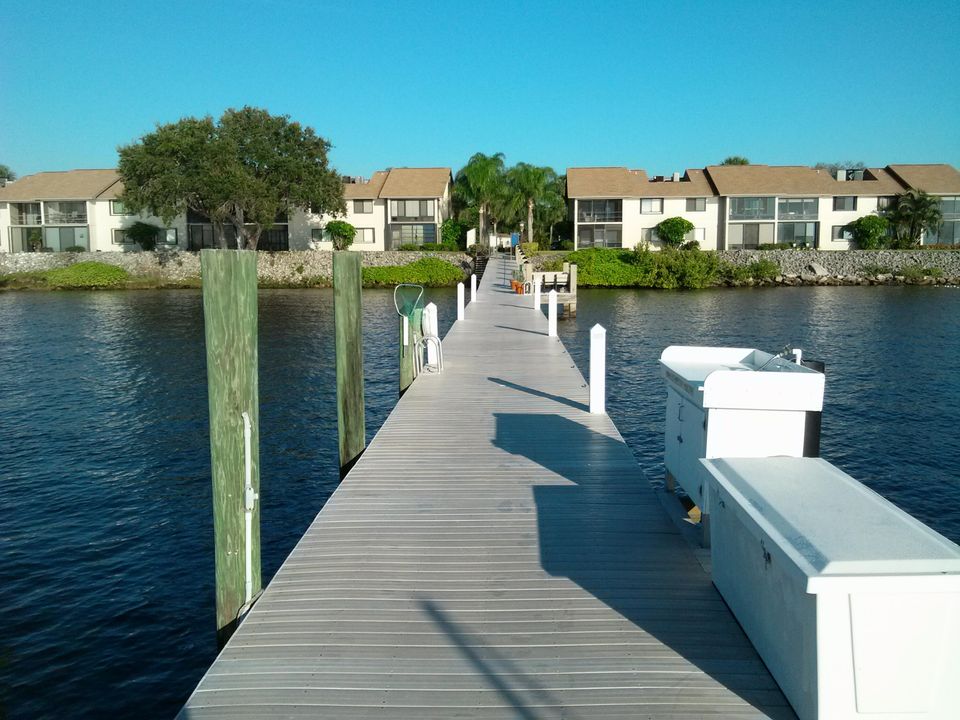 待售: $304,999 (2 贝兹, 2 浴室, 1072 平方英尺)