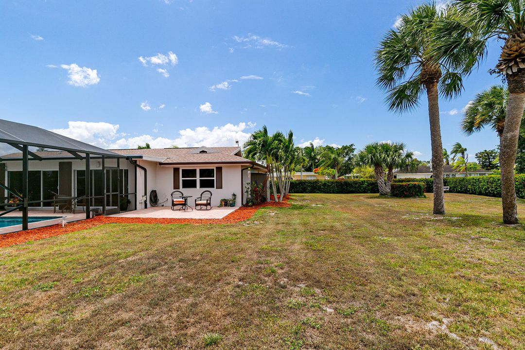 For Sale: $599,000 (3 beds, 2 baths, 2536 Square Feet)