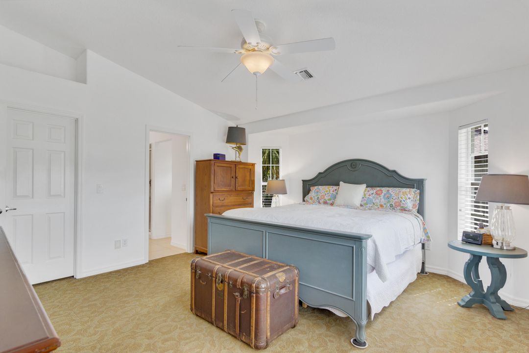 Active With Contract: $425,000 (3 beds, 2 baths, 1726 Square Feet)