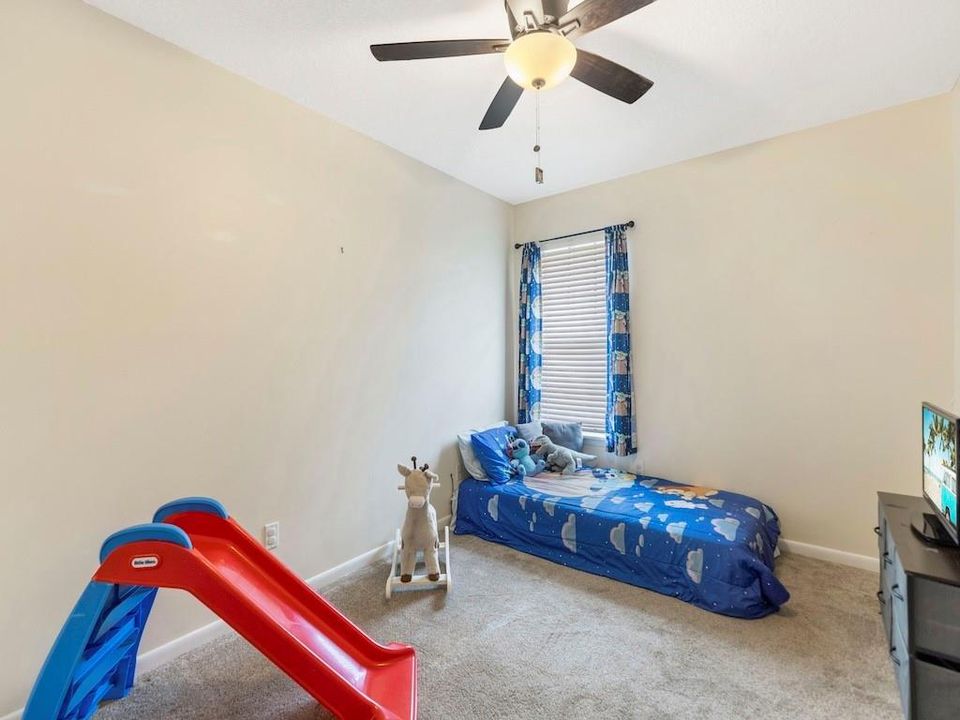 For Sale: $240,000 (3 beds, 2 baths, 1496 Square Feet)