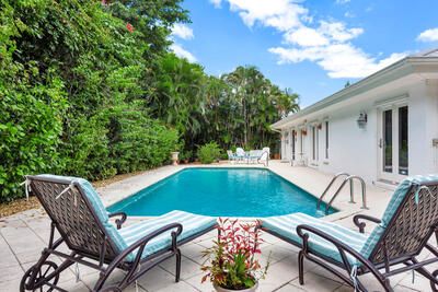 For Sale: $2,725,000 (4 beds, 4 baths, 3487 Square Feet)