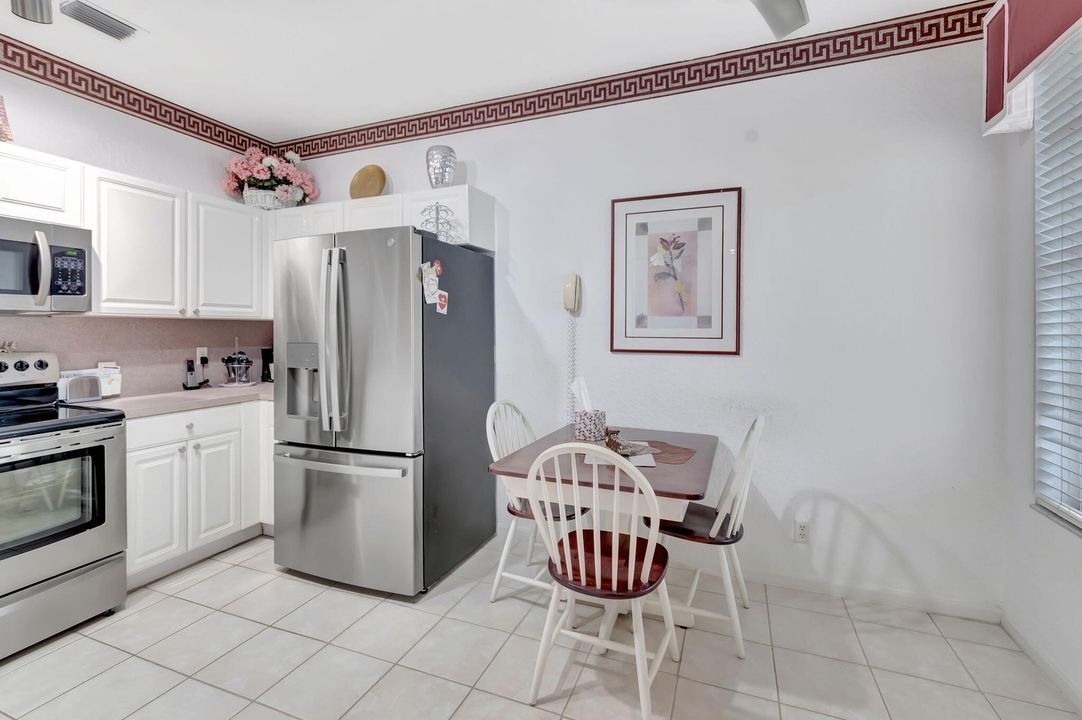 For Sale: $340,000 (3 beds, 2 baths, 1375 Square Feet)