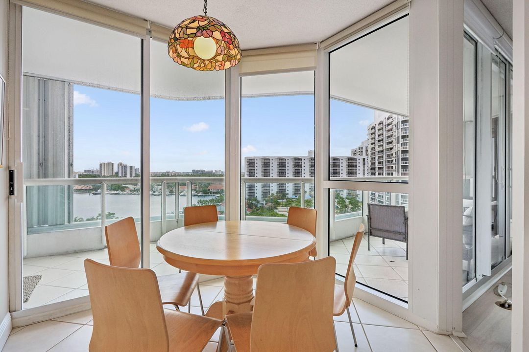 Active With Contract: $4,100 (2 beds, 2 baths, 1870 Square Feet)