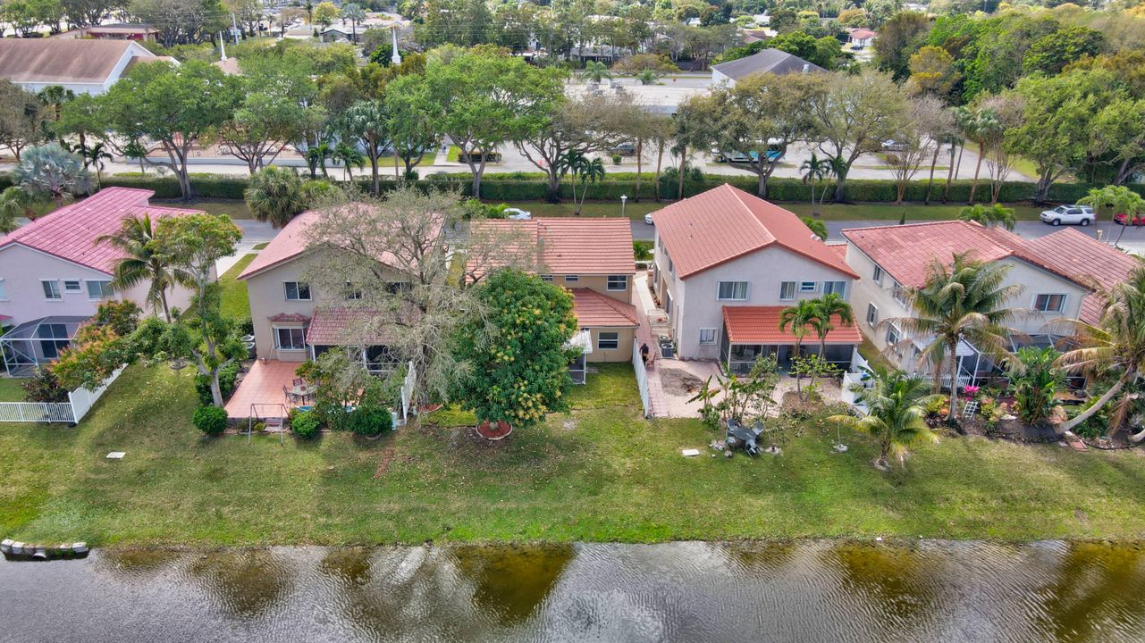 For Sale: $750,000 (4 beds, 2 baths, 2175 Square Feet)