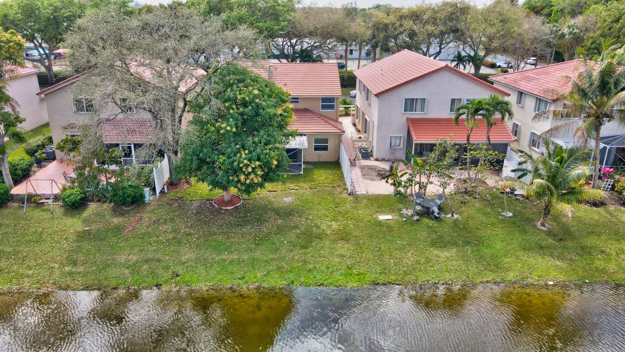 For Sale: $750,000 (4 beds, 2 baths, 2175 Square Feet)