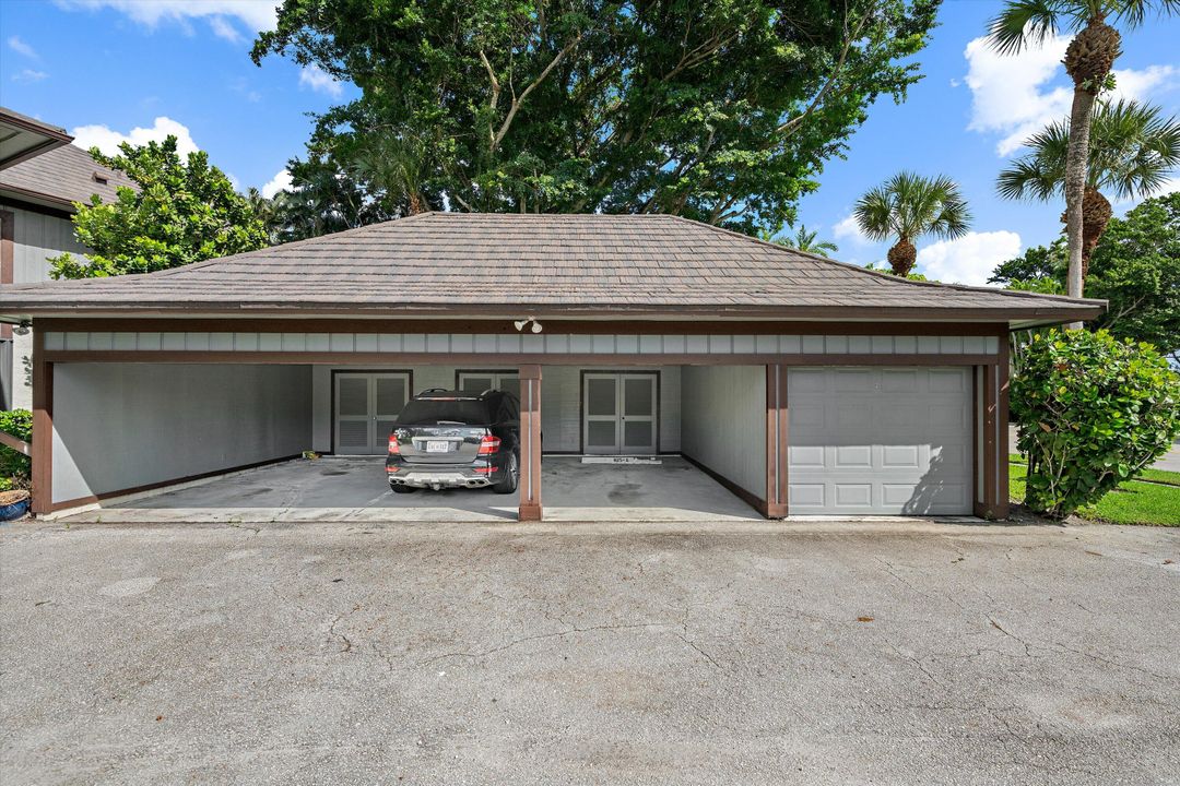 For Sale: $925,000 (3 beds, 3 baths, 1800 Square Feet)