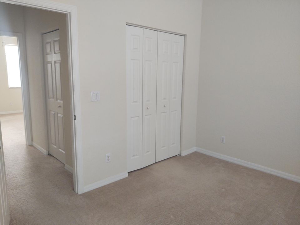 For Sale: $437,500 (2 beds, 2 baths, 1542 Square Feet)