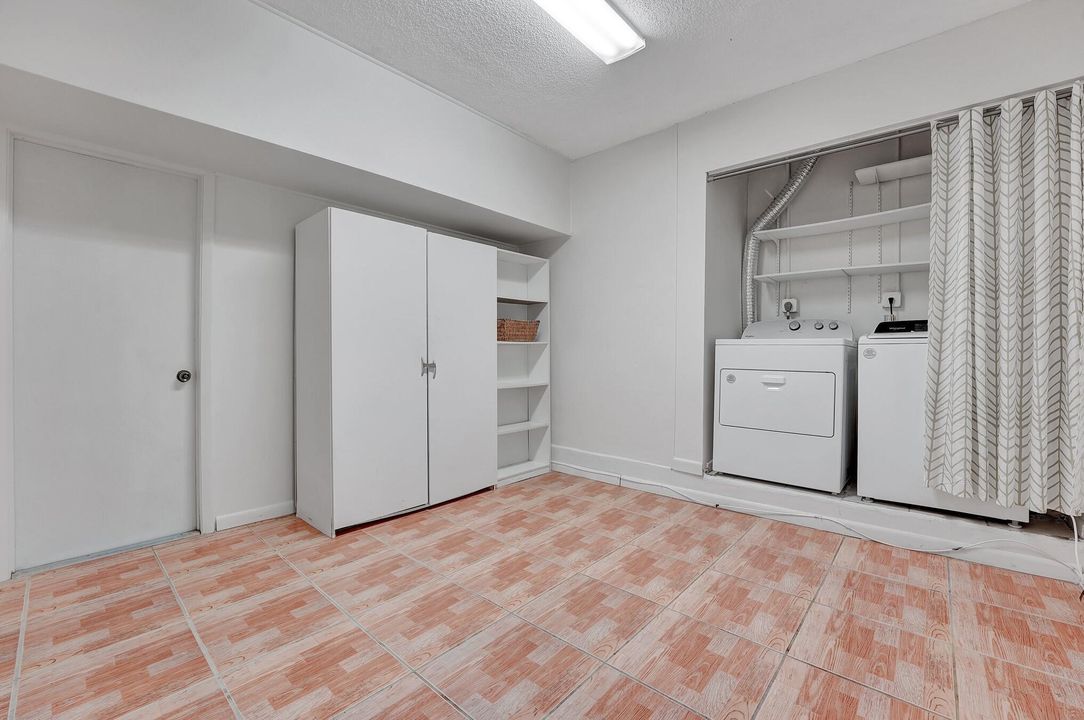 En Venta: $469,000 (3 camas, 2 baños, 1484 Pies cuadrados)