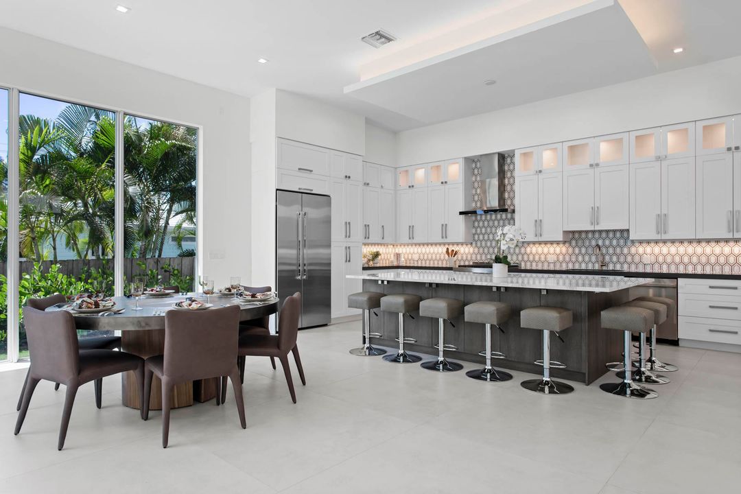 For Sale: $3,850,000 (4 beds, 4 baths, 4235 Square Feet)