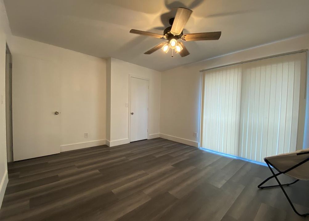 For Rent: $2,800 (3 beds, 2 baths, 1260 Square Feet)