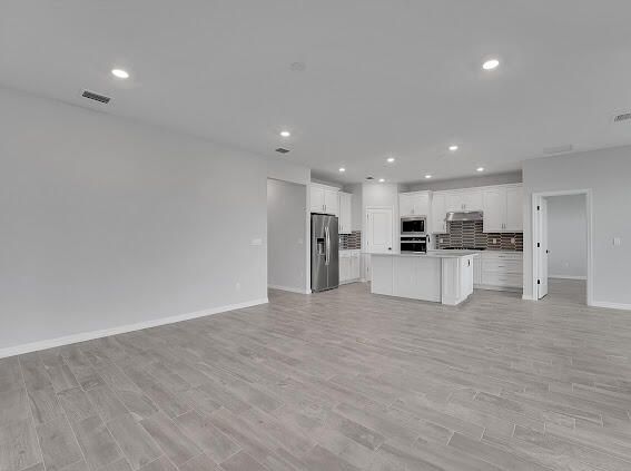 Active With Contract: $2,750 (3 beds, 2 baths, 1662 Square Feet)