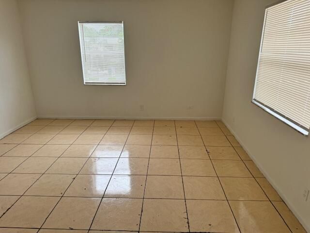 For Rent: $1,600 (2 beds, 2 baths, 1031 Square Feet)