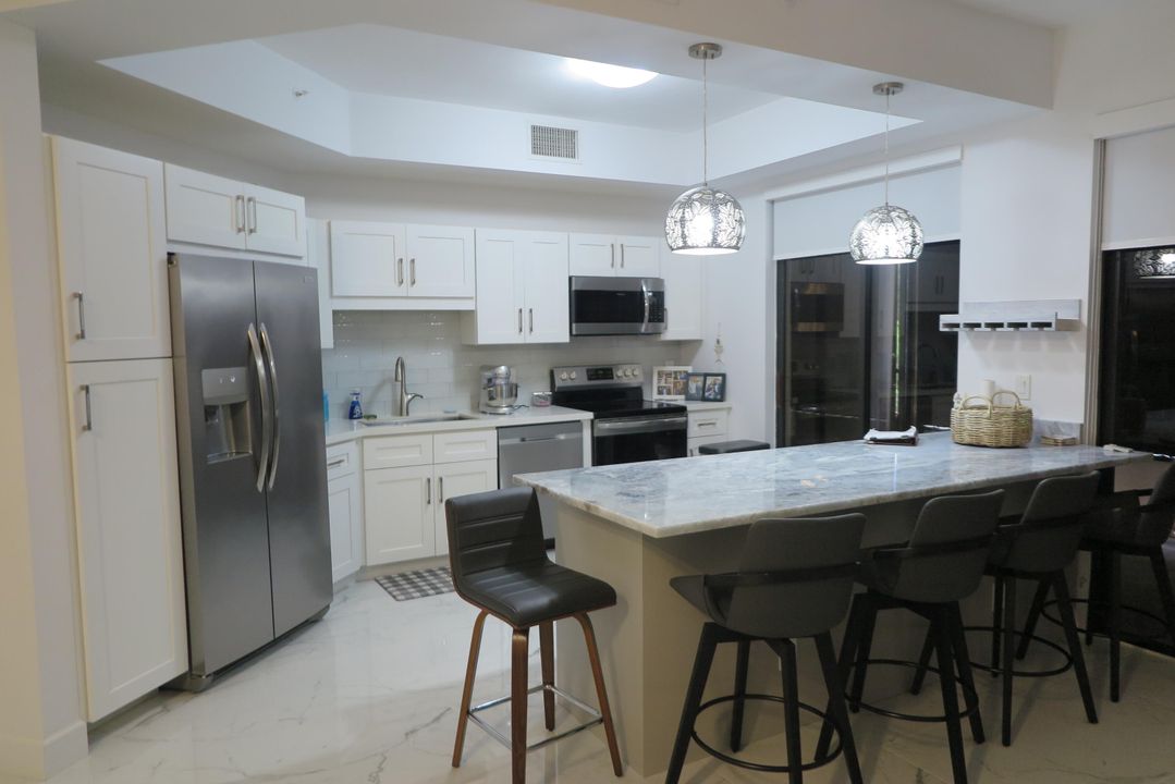 For Rent: $5,000 (2 beds, 2 baths, 1382 Square Feet)