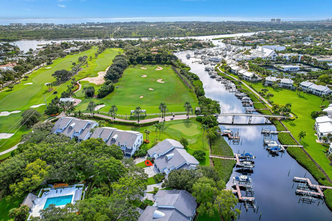 For Sale: $2,800,000 (2 beds, 2 baths, 2275 Square Feet)