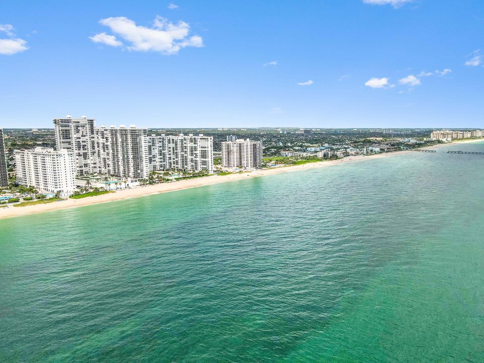 For Sale: $1,400,000 (3 beds, 2 baths, 2400 Square Feet)