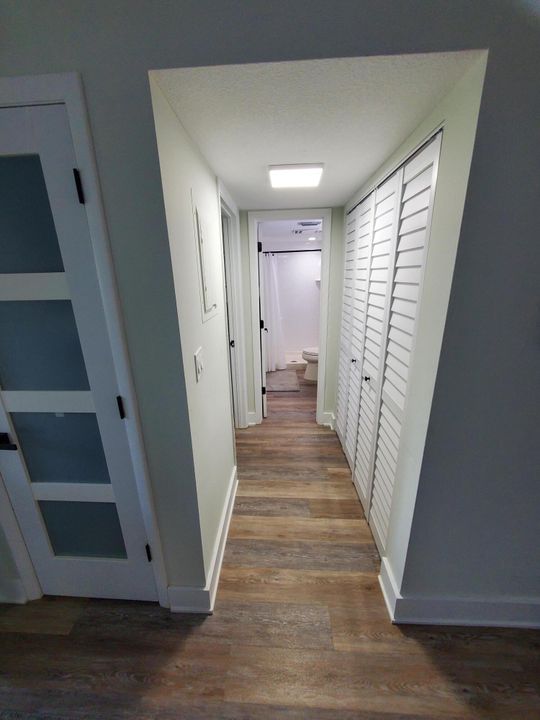 待售: $304,999 (2 贝兹, 2 浴室, 1072 平方英尺)