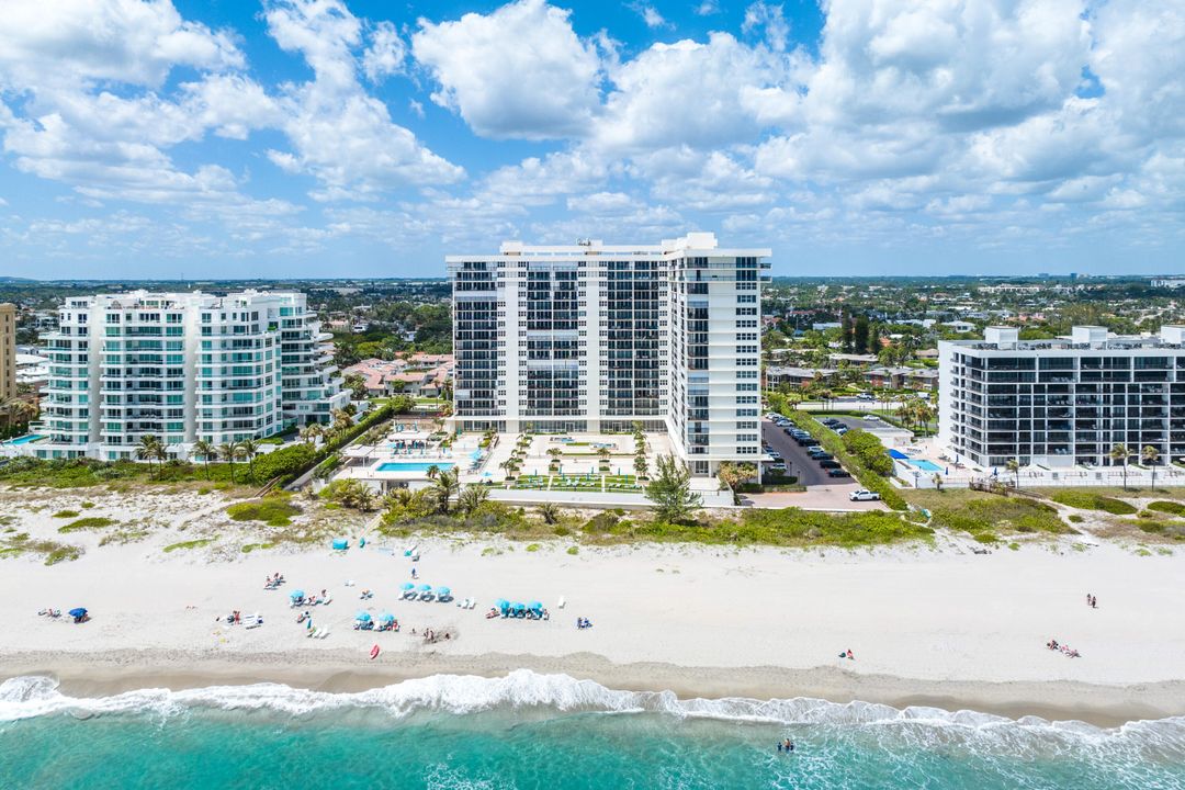 For Sale: $1,250,000 (2 beds, 2 baths, 1236 Square Feet)