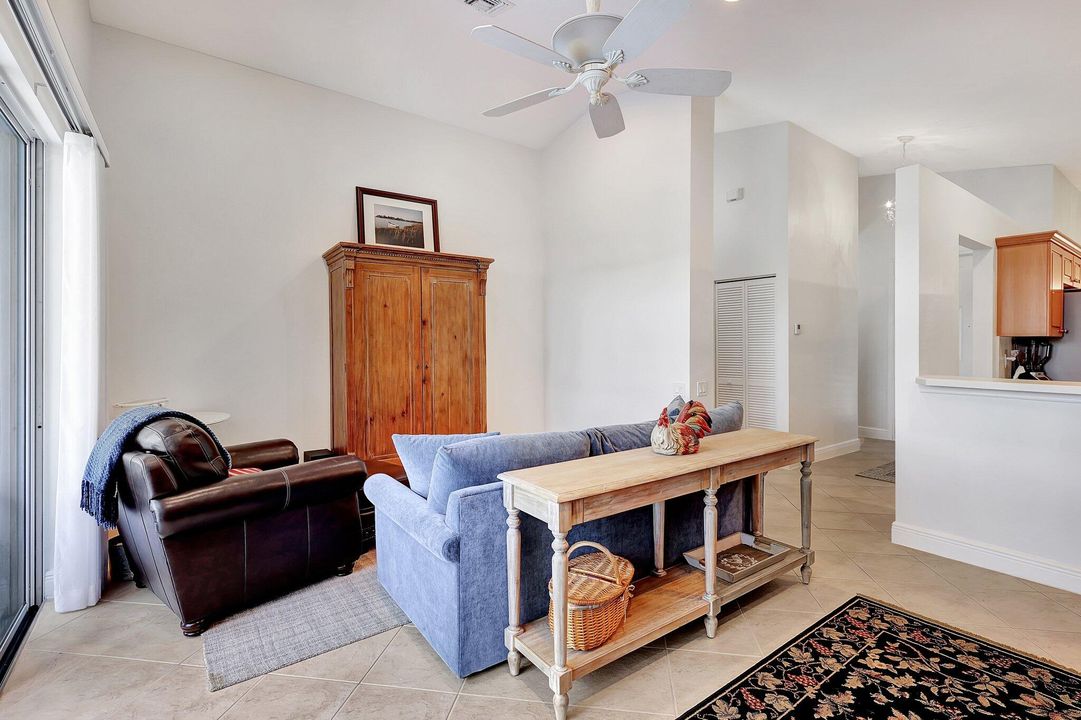 For Sale: $399,000 (2 beds, 2 baths, 1440 Square Feet)