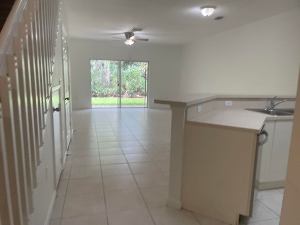 For Sale: $310,000 (3 beds, 2 baths, 1530 Square Feet)