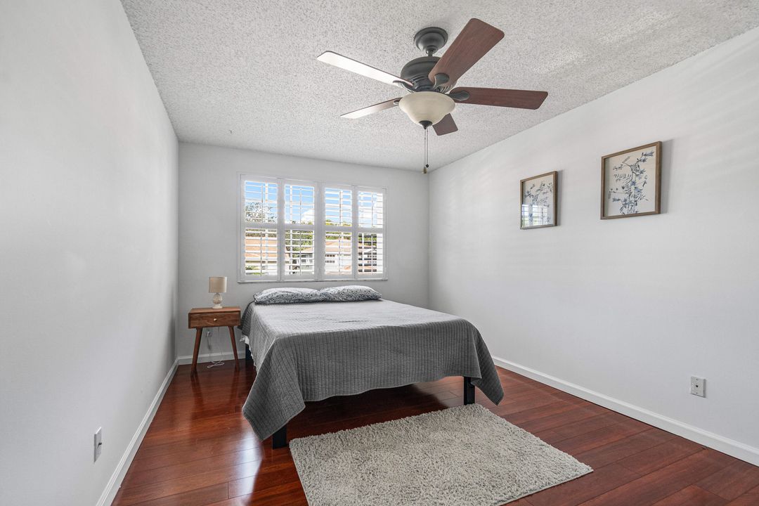 For Sale: $624,500 (3 beds, 2 baths, 2179 Square Feet)