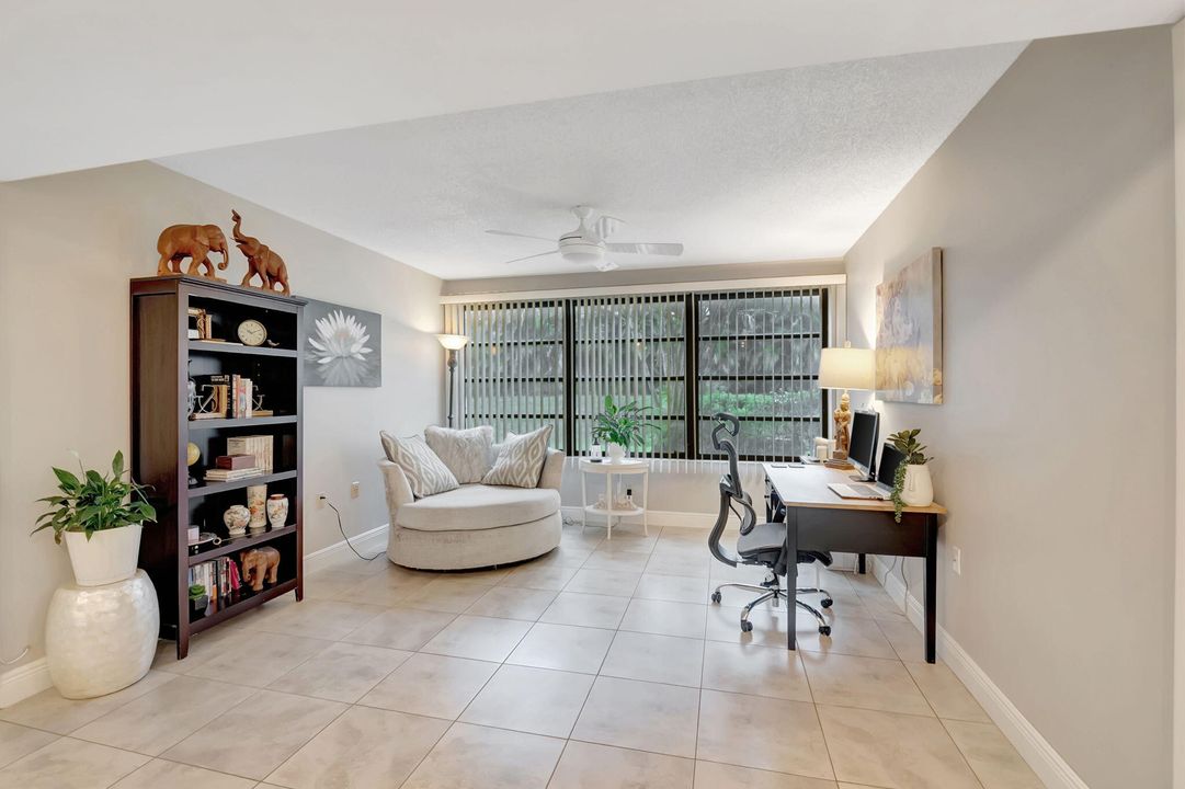 For Sale: $310,000 (2 beds, 2 baths, 1313 Square Feet)