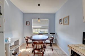 For Rent: $5,500 (2 beds, 2 baths, 1388 Square Feet)