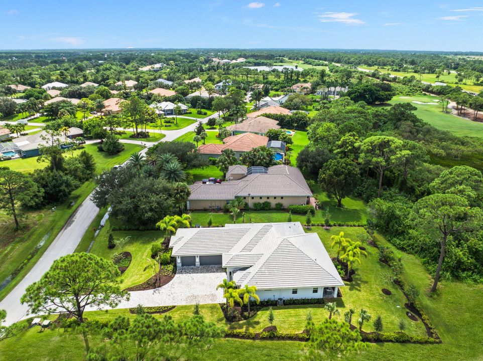 For Sale: $1,369,000 (4 beds, 3 baths, 2804 Square Feet)