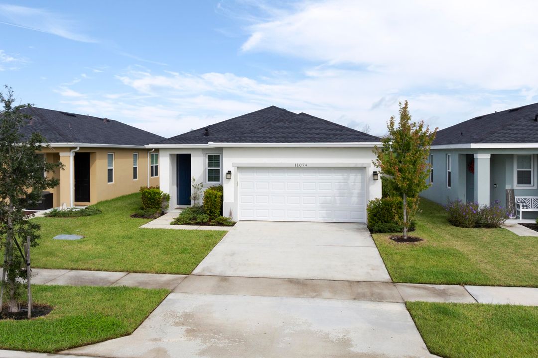 For Sale: $399,000 (3 beds, 2 baths, 1517 Square Feet)