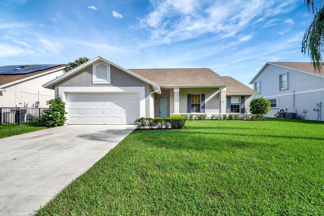 For Sale: $530,000 (3 beds, 2 baths, 1540 Square Feet)