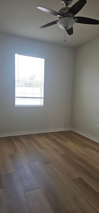 For Rent: $4,000 (3 beds, 2 baths, 1890 Square Feet)