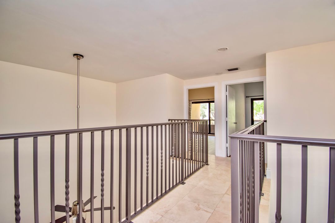 For Sale: $809,900 (3 beds, 2 baths, 2043 Square Feet)