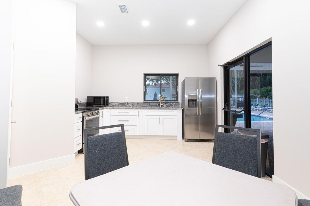 For Sale: $425,000 (2 beds, 2 baths, 1471 Square Feet)